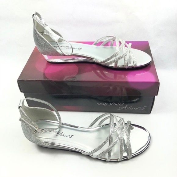 easy street Shoes - NEW Easy Street Tarrah Women’s Wedge Sandals SILVER GLITTER CRISSCROSS STRAPS